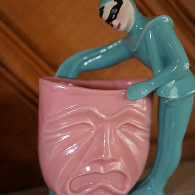 CERAMIC ARTS STUDIO COMEDY AND TRAGEDY ENCORE MAN & ENCORE LADY PINK AND TEAL 8"