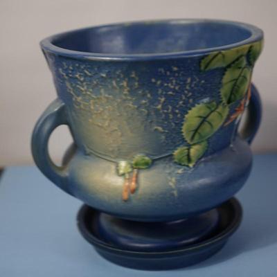 ROSEVILLE FUCHSIA BLUE FLOWERPOT W/ UNDERPLATE
