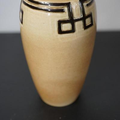 DOOR POTTERY VASE INCISED CARVED CROW - GLAZED