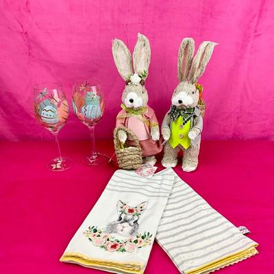 LOT H 900 Handcrafted Best Friend Bunnies Lot