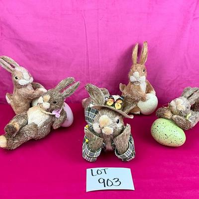 Lot H 903 Straw Easter Bunny Lot