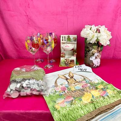 Lot H 904 Easter Tabletop Decor Lot