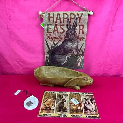 Lot H 905 Rustic Happy Easter Decor