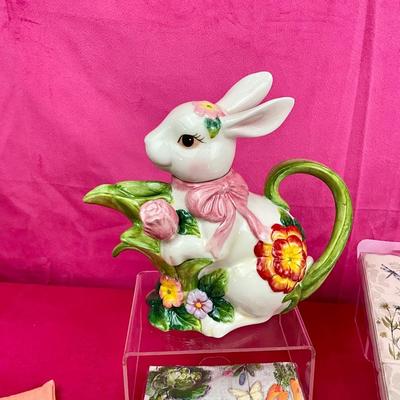 Lot H 907 Easter Bunny Tea Party Lot