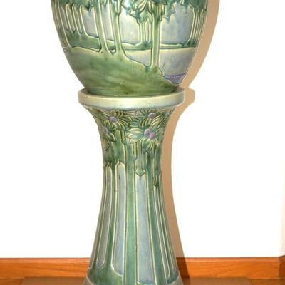 BEAUTIFUL ROSEVILLE "VISTA" PATTERN 1920'S JARDINERE AND PEDESTAL