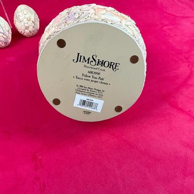 Lot H 916 Jim Shore “Follow Your Path” Decor Carved Basket & Eggs