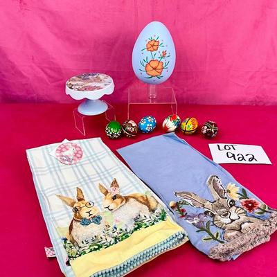 Lot I 922 Hand Painted Easter Egg Lot
