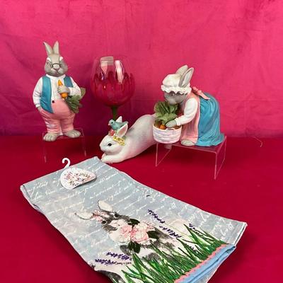 Lot I 925 Dept. 56 Bunnies & New Tea Towels