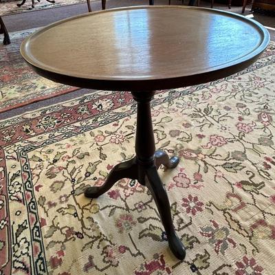Mahogany Round Table