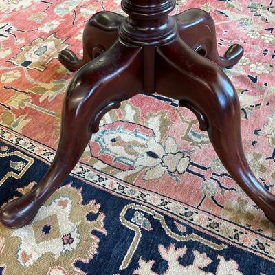 Kimball Mahogany Round Table