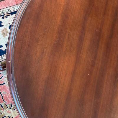 Kimball Mahogany Round Table