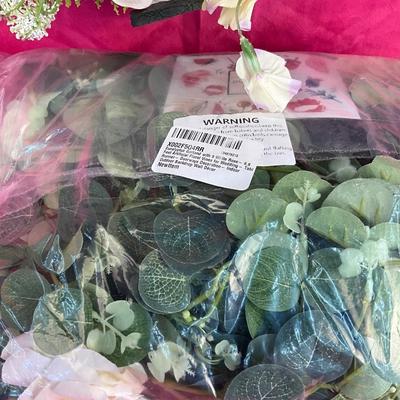 Lot K 937 Eucalyptus Garland & Pier 1 Wreath