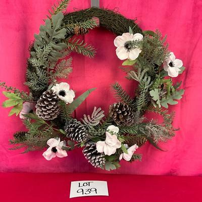 Lot K 939 Magnolia & Greens Pier 1 Wreath