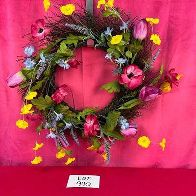 Lot K 940 Pier 1 Tulip Wreath