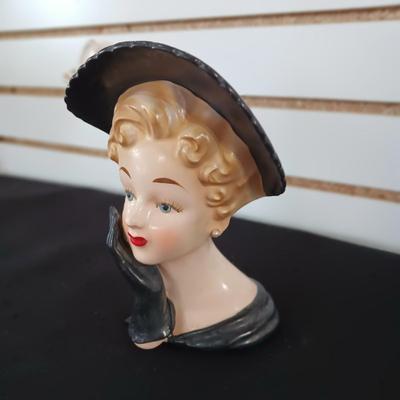 RELPO HEAD VASE
