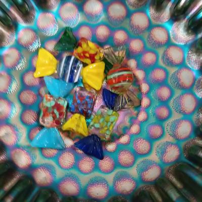 GREEN CARNIVAL GLASS RUFFLED BOWL AND A MARBLE EGG