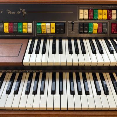 Lowrey Jamboree Electric Organ Piano Genie