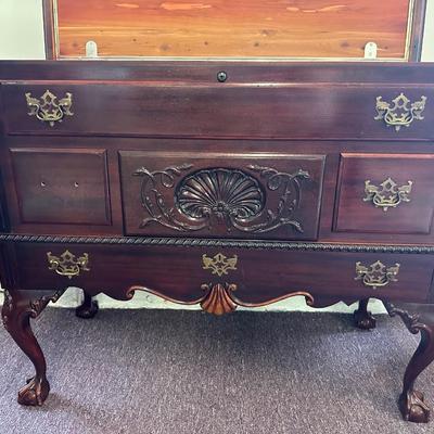 LANE Colonial Low Boy Cedar Chest