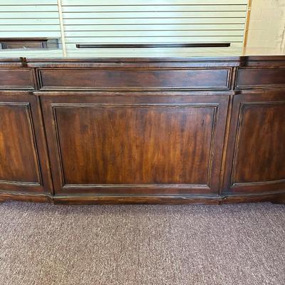 Hooker Furniture Executive Office Desk