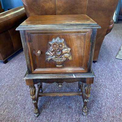 Vintage Humidor Smoking Stand with Copper Lining