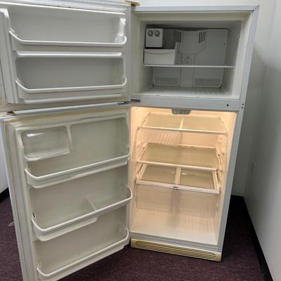 Refrigerator / Freezer