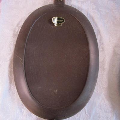 Vintage Puritan Man & Woman oval plaques