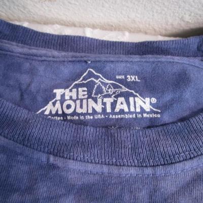 2 shirts 4XL
