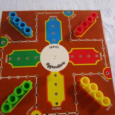 Vintage Travel Aggravation game
