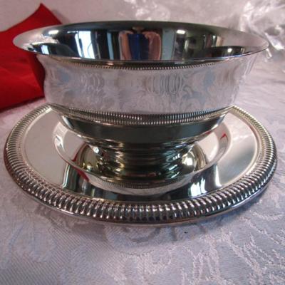Silver-plated sauce dish & plate, silver-plated bucket