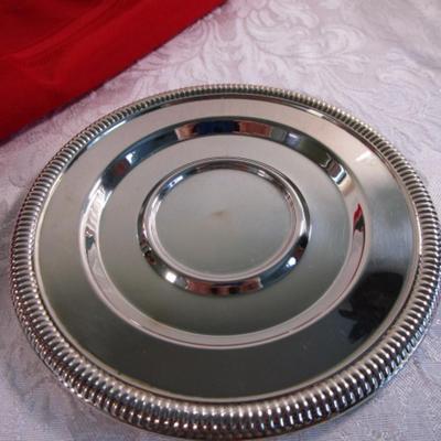 Silver-plated sauce dish & plate, silver-plated bucket