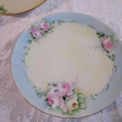 4 Foreign hand-painted plates