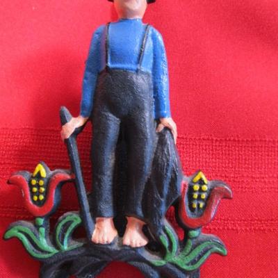 Wilton cast iron recipe clip shaped like an Amish man