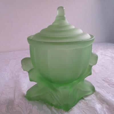 Vintage Derma Dolly Sisters powder jar, green depression satin glass