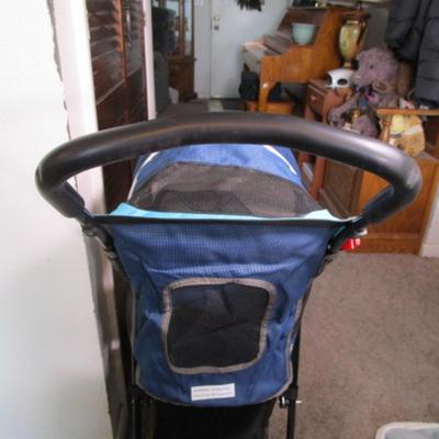 Pet Gear pet stroller with zippered mesh enclosure