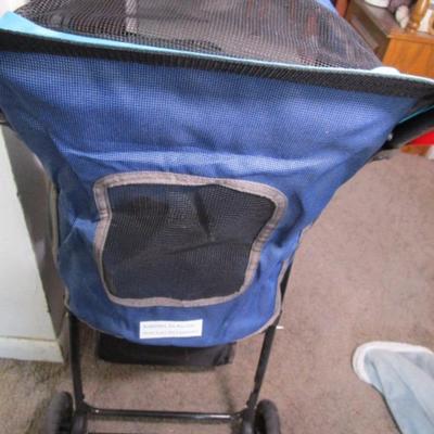 Pet Gear pet stroller with zippered mesh enclosure