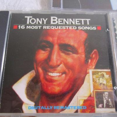 5 Tony Bennett CDs