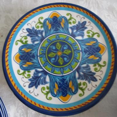Brand New Certified International Melamine "Luca" dinnerware set