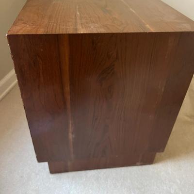 MCM Style Cabinet & Metal Table Lamp (PB-MG)