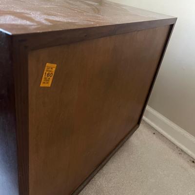 MCM Style Cabinet & Metal Table Lamp (PB-MG)