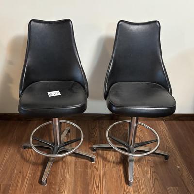 Bar Stool Set