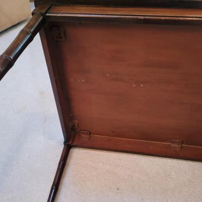 Vintage Wooden Tables (DR-EL)