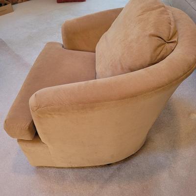 Pair of Swivel Chairs by Best Chairs Inc. (LR-EL)