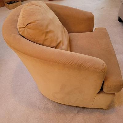 Pair of Swivel Chairs by Best Chairs Inc. (LR-EL)