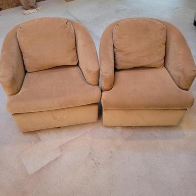 Pair of Swivel Chairs by Best Chairs Inc. (LR-EL)