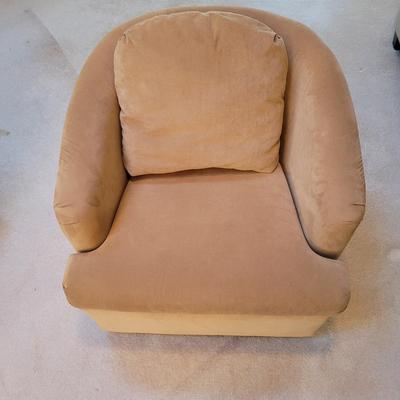 Pair of Swivel Chairs by Best Chairs Inc. (LR-EL)