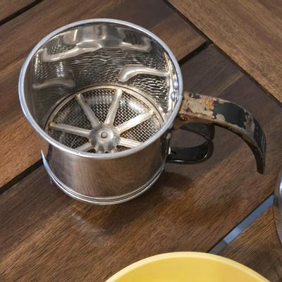 (2) Vintage Sifters and a Juicer