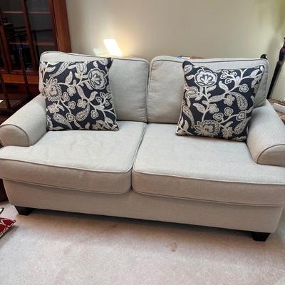 Beige Love Seat by Fusion Furniture, Inc. (LR-EL)