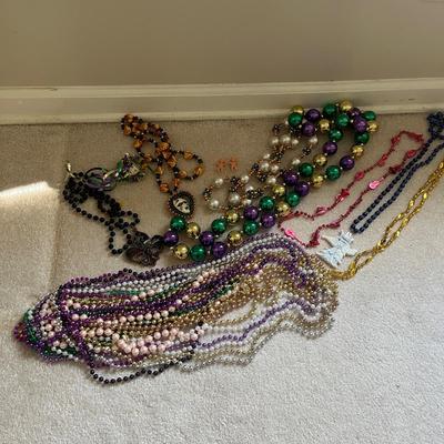 Bourbon Street Print by Don Davey and Other Mardi Gras Swag (PB-MG)