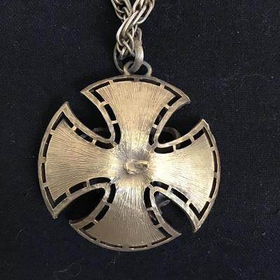 Leo. Statement Necklace Vintage