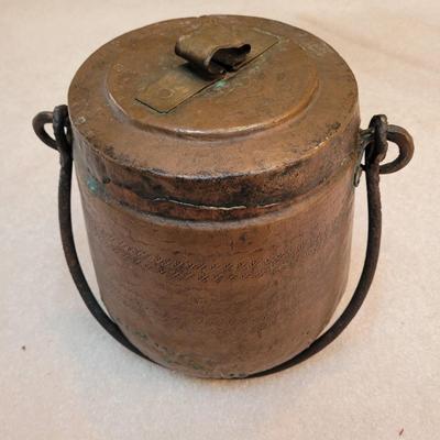 Antique-Style Hammered Copper Pot (LR-EL)